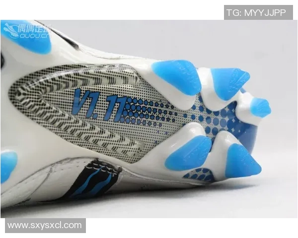 彪马内马尔足球鞋球星款全新发布助力球场表现再升级 彪马内马尔足球鞋球星款全新发布助力球场表现再升级