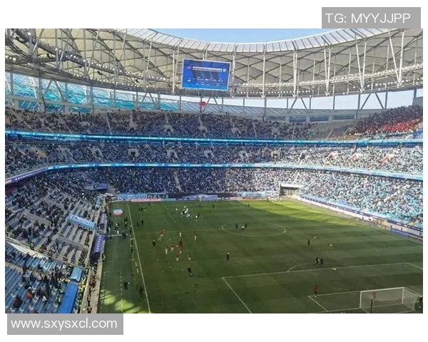 足球球星字母绕圈激情上演群星闪耀绿茵奇幻旋转盛宴